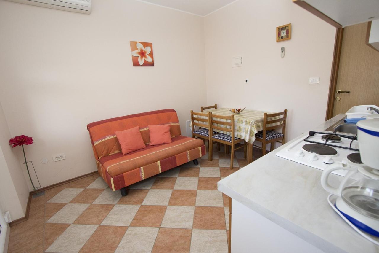 Apartments Rajci Rovinj Bagian luar foto