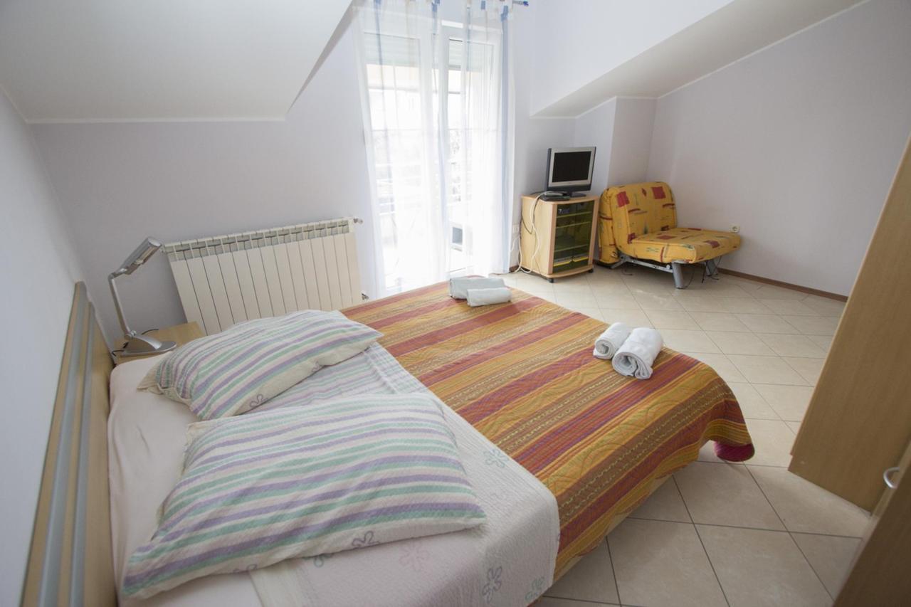 Apartments Rajci Rovinj Bagian luar foto