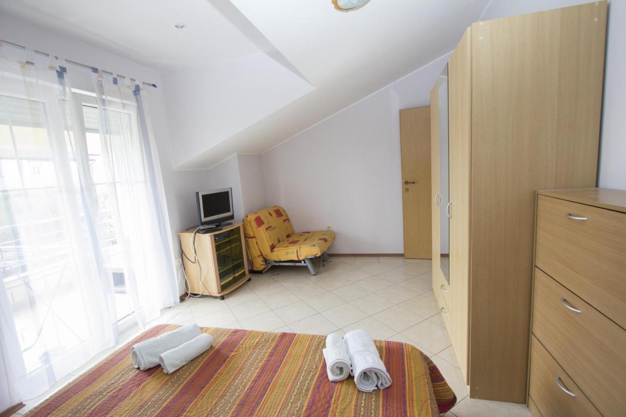 Apartments Rajci Rovinj Bagian luar foto